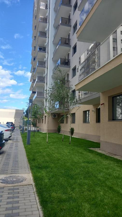 Lovely Sunrise Bucharest Exterior photo